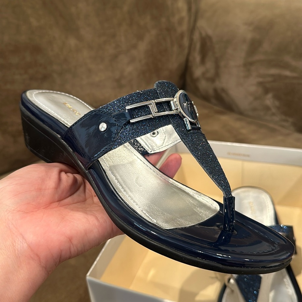 Marc Fisher Midnight Blue Amina Sandals. Size 7 1/2